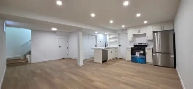 2 Bed / Brand New / 1120 sq.ft. / Executive Lower Suite