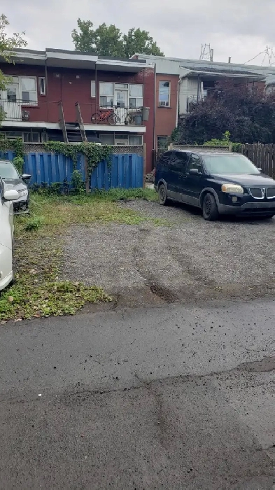 Out door parking and car storage