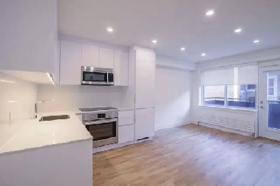renovated 4.5 apartment in NDG, Monkland, Dec 1 - ID 2131