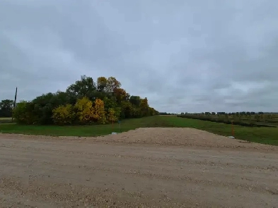 2 ACRE BUILDING LOT FOR SALE ILE DES CHENES