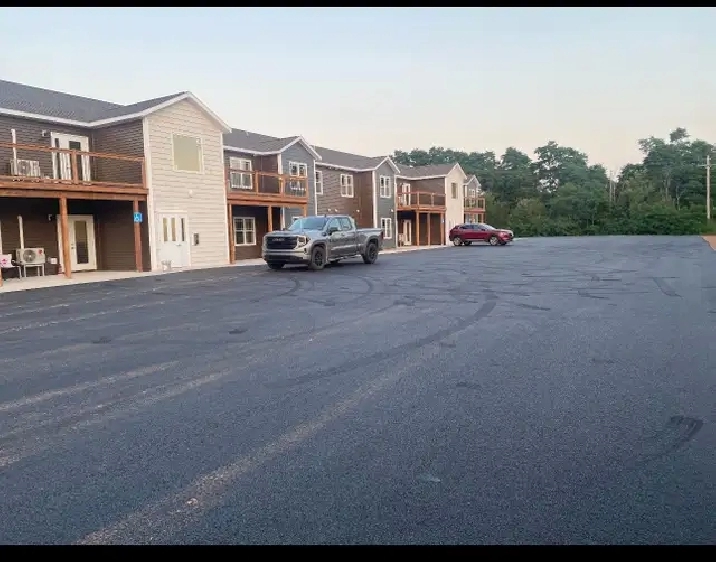 NEWER 2 BEDROOM APARTMENTS IN KINGSTON