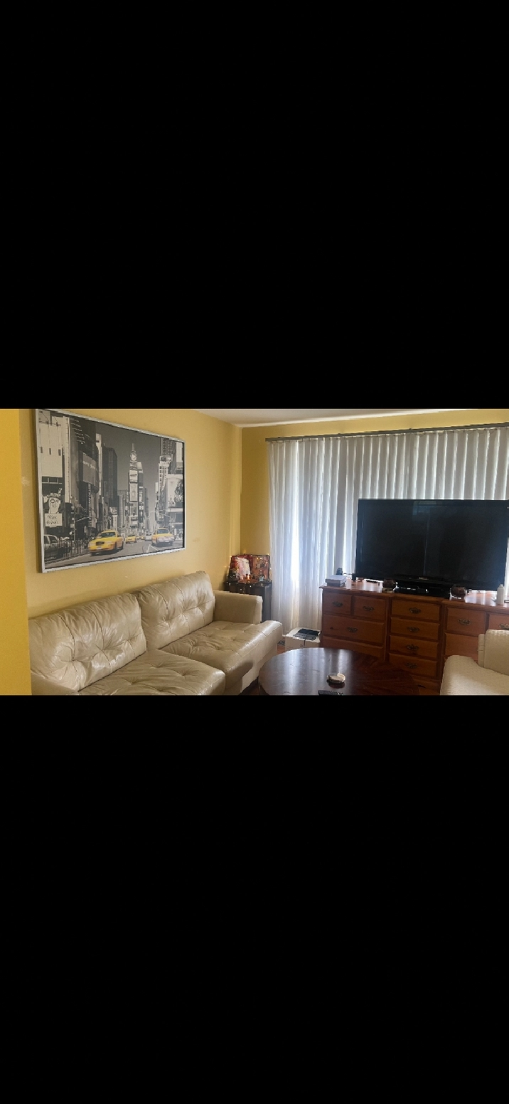 Two Bedroom apartment for rent , Available Nov 01