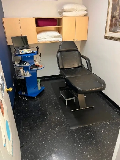 Clinic Room for Rent