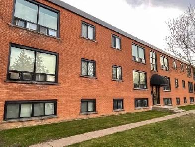 ALL INCLUSIVE - WELLINGTON COURT 2 Bedroom Apartment in Fergus