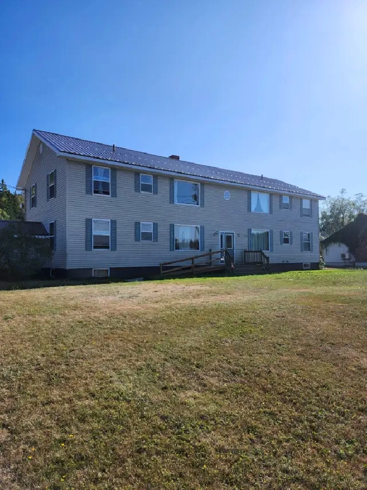 609A Main - Spacious 2BR, Heated, Parking, BLACKS HARBOUR