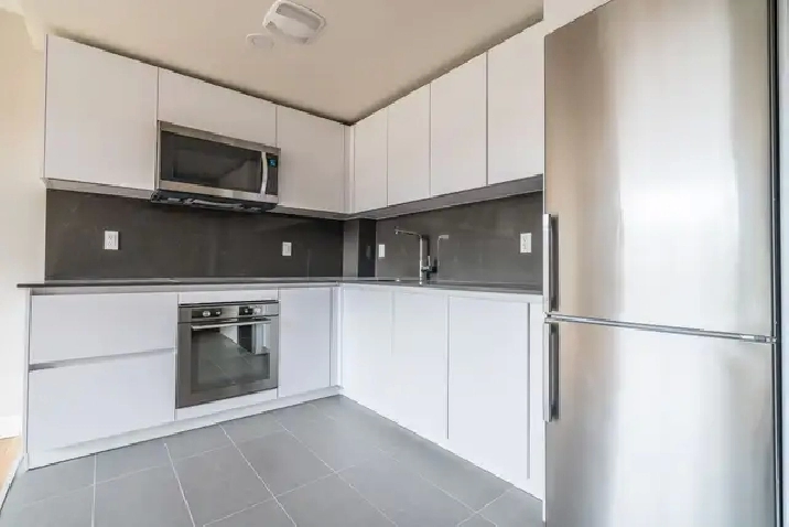 renovated one bedroom - ID 899