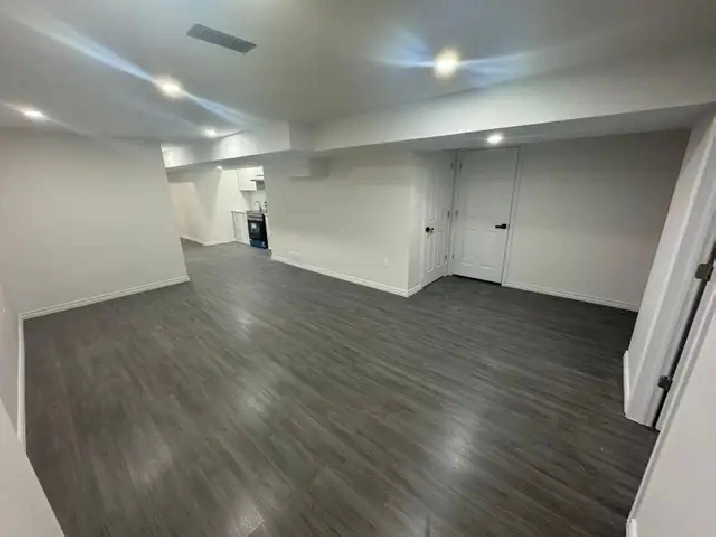 2 Bedroom Basement for Rent in Woodstock