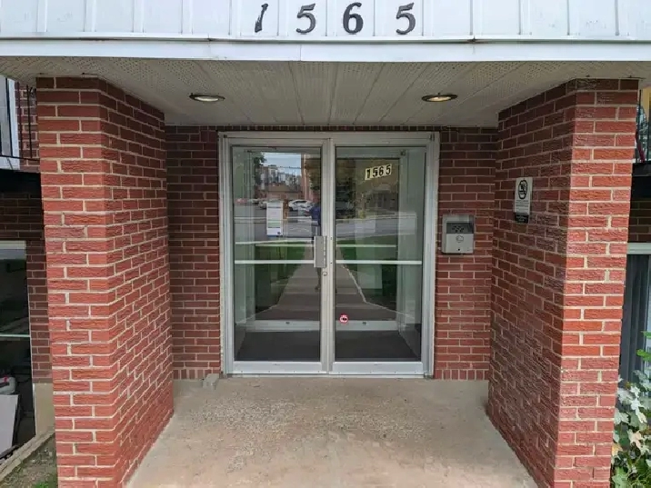 4 1/2 à Longueuil, Cession de bail