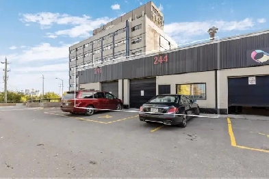 250 City Centre Ave. - 5,520 SF Upper Level Warehouse for Lease