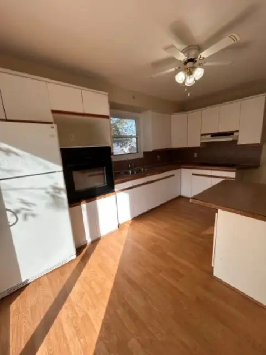 HUGE Main Floor 3-Bedroom