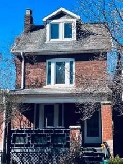 Riverdale South - Unique Two Levels , 2 Beds Apt