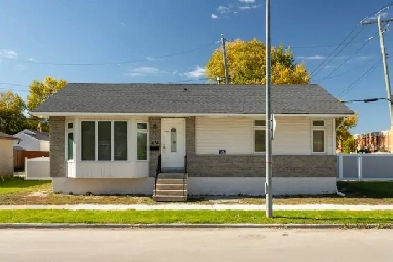 2Bed 1Bath House For Rent In King Edward
