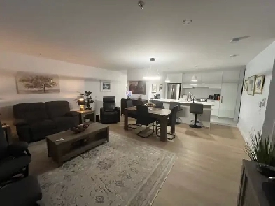 Grand condo 31/2  à louer