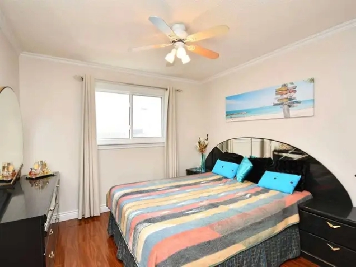 Private 1 bedroom on main floor