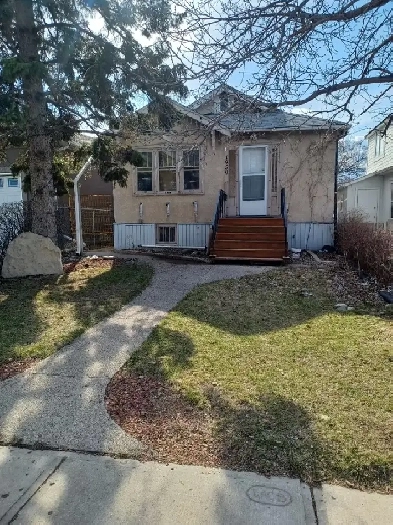 3 BEDROOM HOUSE FOR RENT - 1950 ATKINSON STREET!