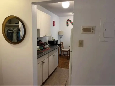 Bright 1-Bed   Balcony, Fairview — Cat Friendly