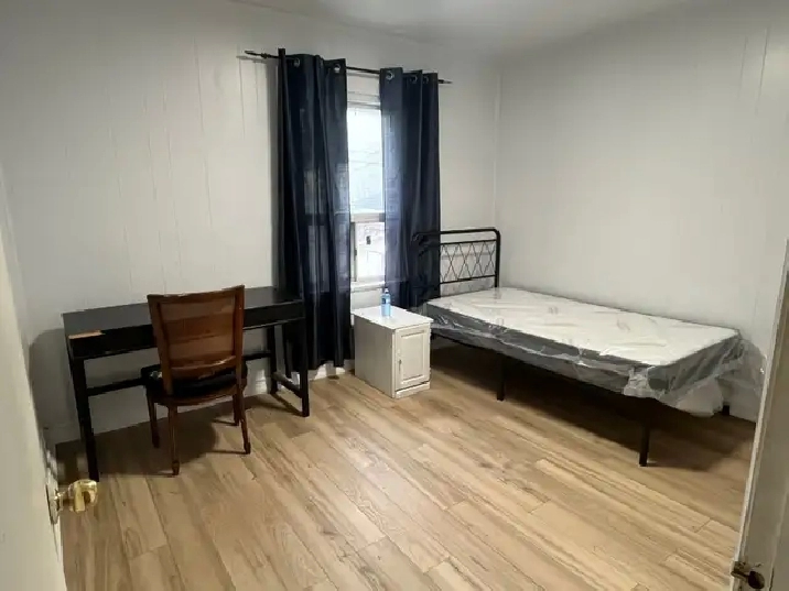 Room for Rent – Close to Victoria Park & St. Clair Ave. intersec