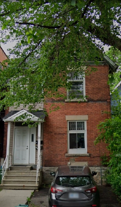 1-bedroom  apart. on Third Ave in Glebe avail for rent on No...