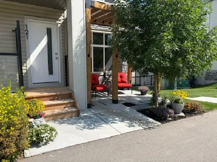 Private Sale-Modern Townhouse in Aspen