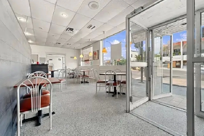 Commercial space foe rent