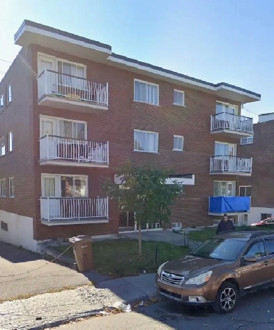 À LOUER – 3 ½ SUR TERRASSE FLEURY, MONTRÉAL