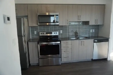 2 Bedroom 2 Washroom condo for lease in Pickering