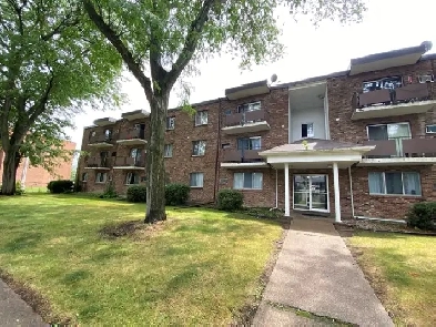 Spacious One Bedroom for Rent!