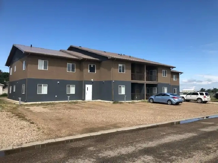 1 bedroom apartment in Maple Creek, SK