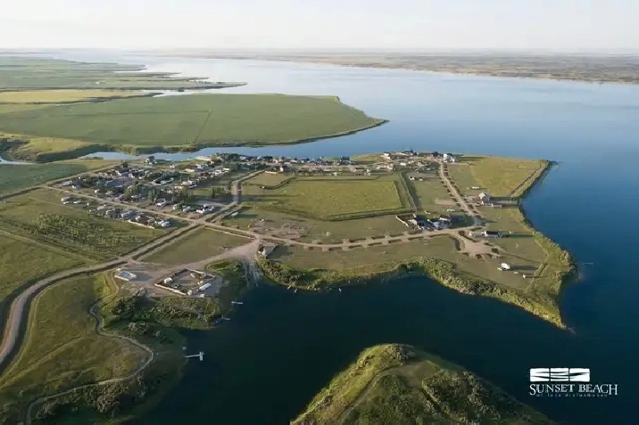 Lakefront Titled Lots at Sunset Beach at Lake Diefenbaker!