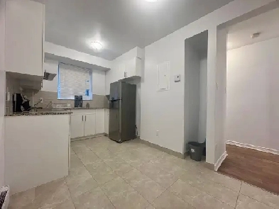 Magnifique 3 1/2 près des métros Villa-Maria et Snowdon