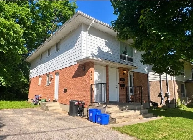 Rooms for rent $650 per room - All inclusive -Highbury & Brydges