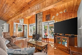 98-Acre Country Retreat – One Mile Drive, Minden Hills