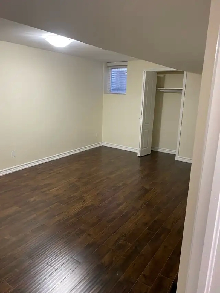 Room for rent in Brampton