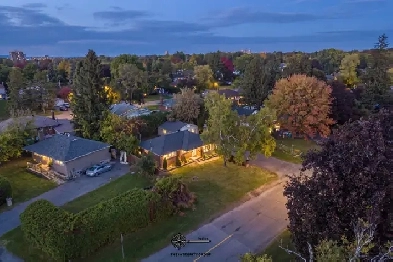 3 1 Bedroom Single Family Home near Algonquin College & Baseline