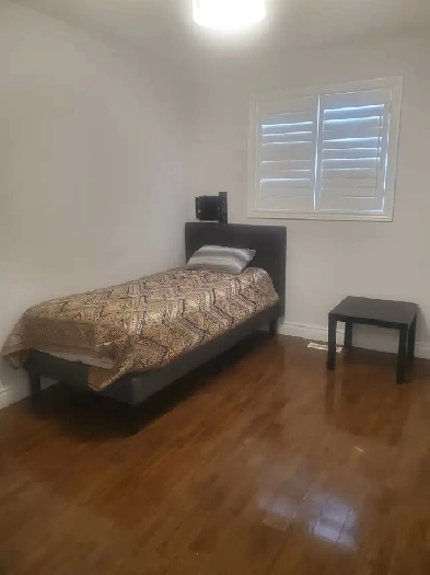 Room for Rent (Females)