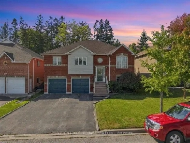 $899000.00 Port Perry Brick, Raised bungalow- 3 bedrooms-2 baths