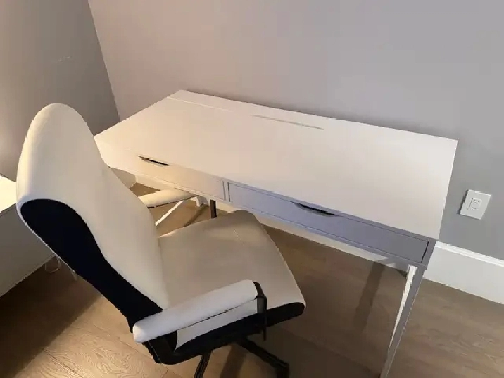 BEAUTIFUL FURNISHED ROOM FOR RENT – OAK & 49TH, VANCOUVER