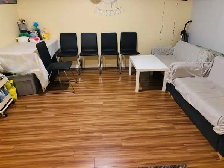 Shared room for rent