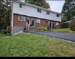 2 Bedroom, pets welcome!!