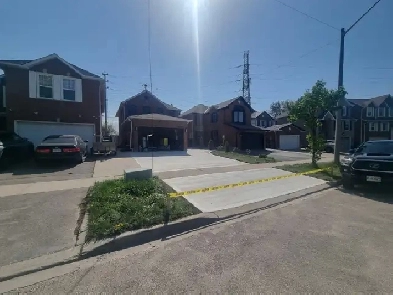 2Bedrooms Basement with separate entrance for rent, Mississauga