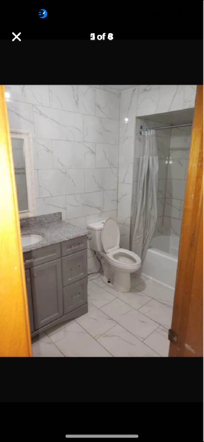 Room for rent in Brampton upstairs of home, avail immediately