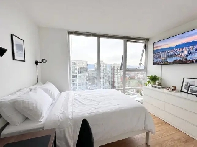 Furnished Ensuite Room,Free Perks,Move-in Ready:111 West Georgia
