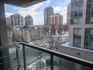 Condo studio fully furnished Long or Short term Yonge & Sheppard