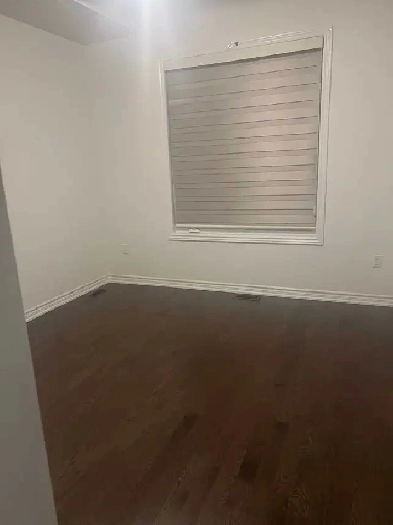 Room for Rent in Barrie – Female Only