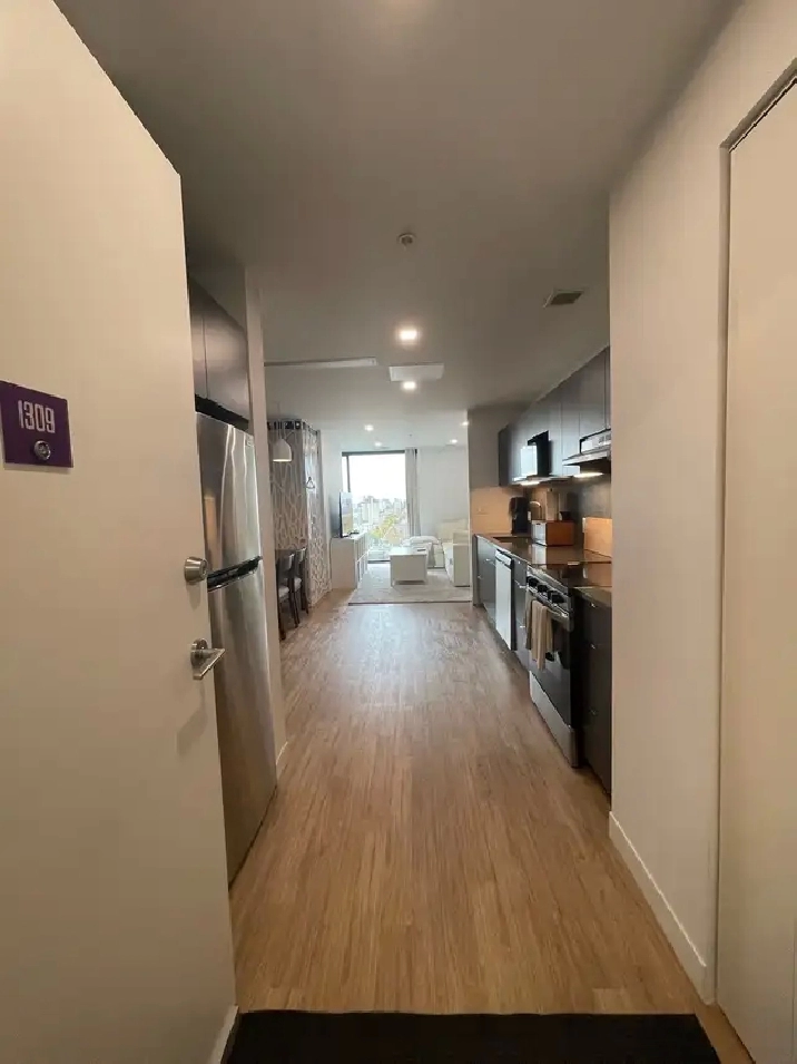 1-Bedroom Apartment - Available November 1st