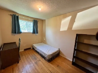 Room for rent $595
