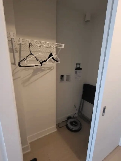 Studio meublé 23e ét. – Nobel, Solar Uniquartier, Brossard 1800$