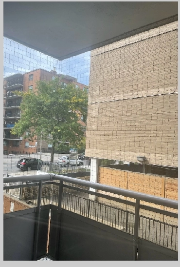Bright Modern Room In Toronto, $110 Per Night, Daily Discount