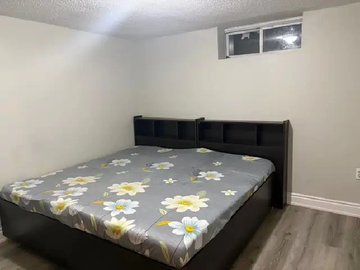 Room for rent in Brampton