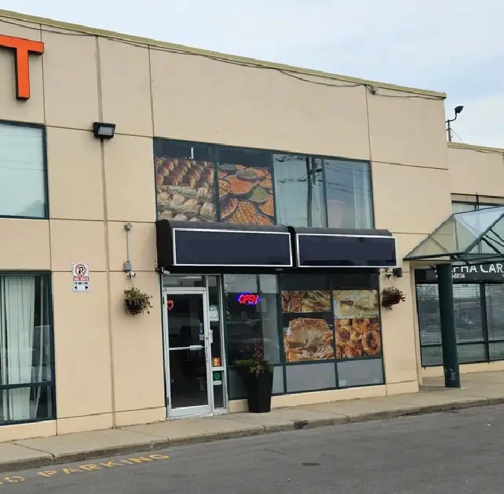 OFFICE W/2 ROOMS FOR LEASE $1,450 TORONTO (Keele/Finch)
